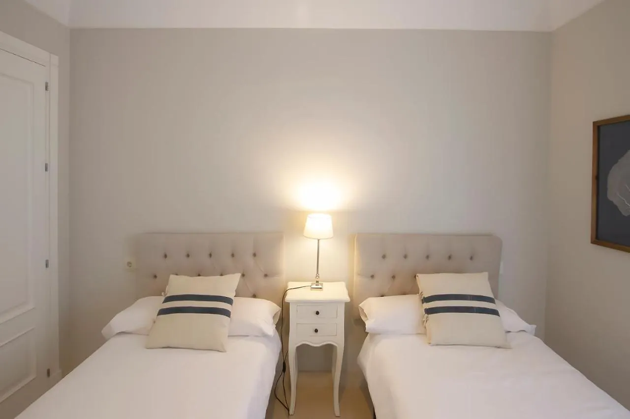 Sotogrande Alboaire- Waterfront Luxury 4 Bedroom Apt In The Marina Of Sotogrande