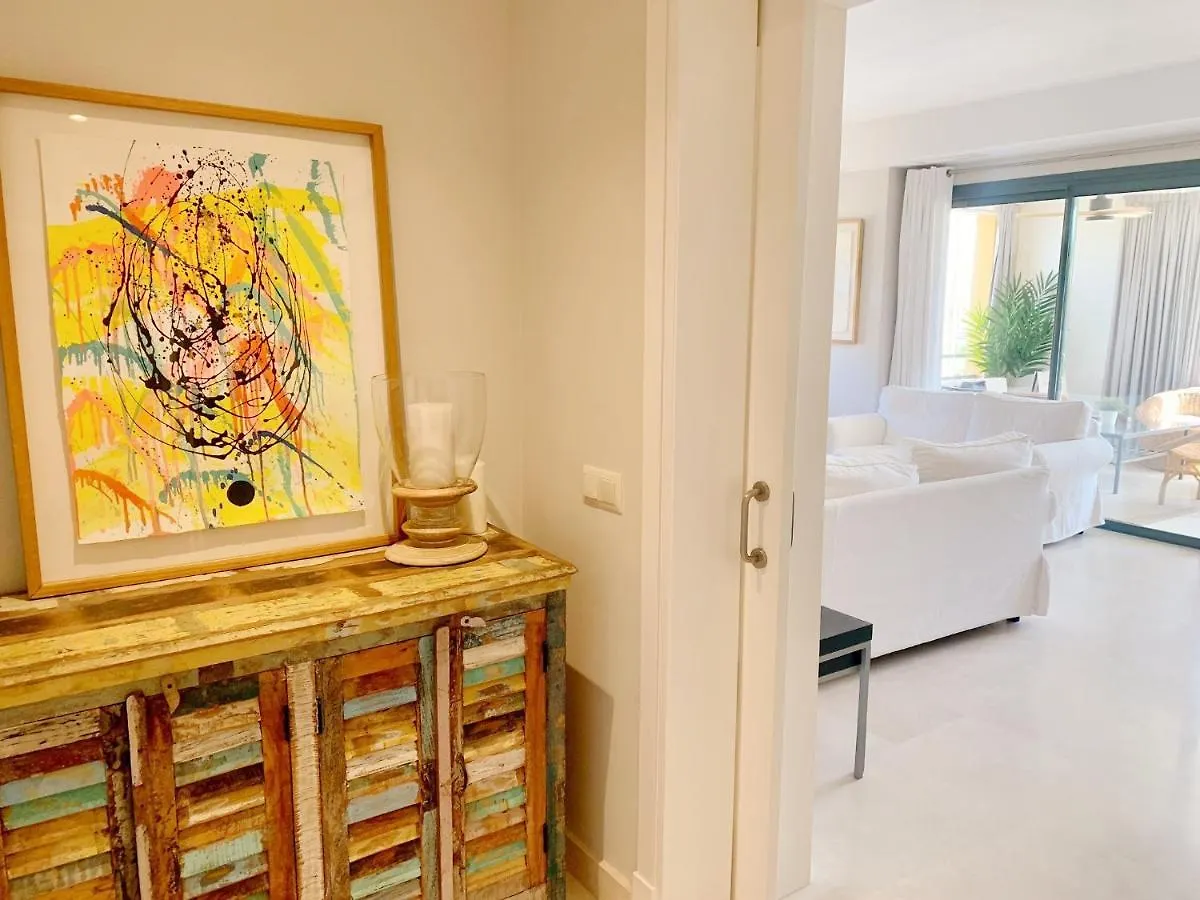 Sotogrande Alboaire- Waterfront Luxury 4 Bedroom Apt In The Marina Of Sotogrande